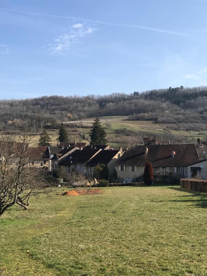 Golf Val De Sorne Vernantois Maison Vigneronne Exterior photo